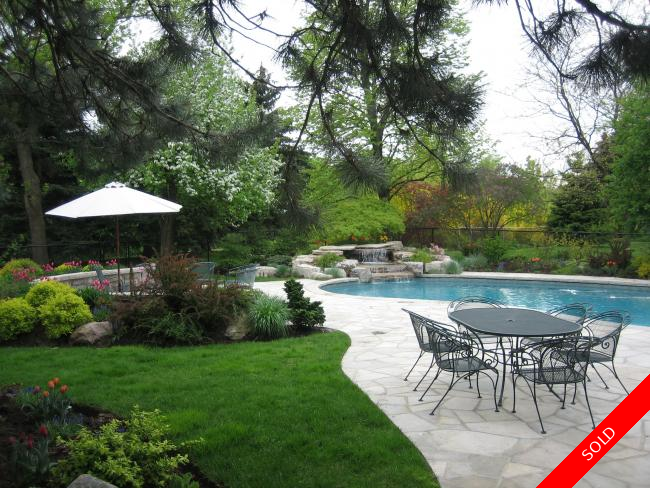 Toronto, Etobicoke Detached for sale: 5 bedroom (Listed 2007-05-17)