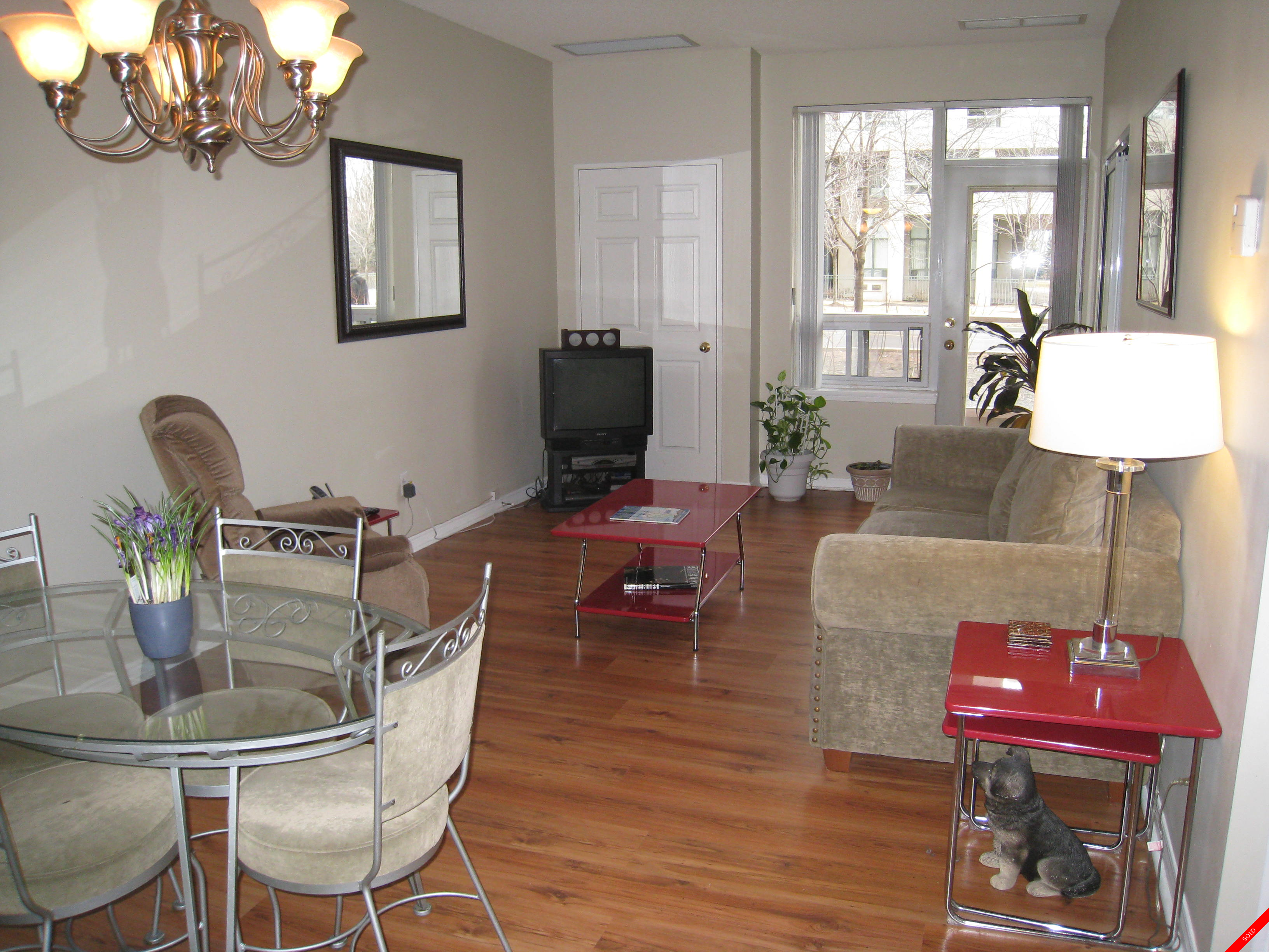 Toronto Condo for sale: 1+1 (Listed 2009-03-10)
