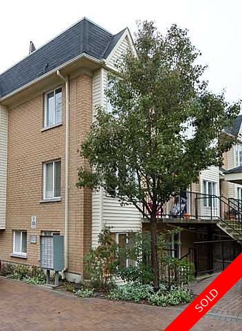 King & Bathurst Townhouse for sale: 1 bedroom (Listed 2011-10-28)